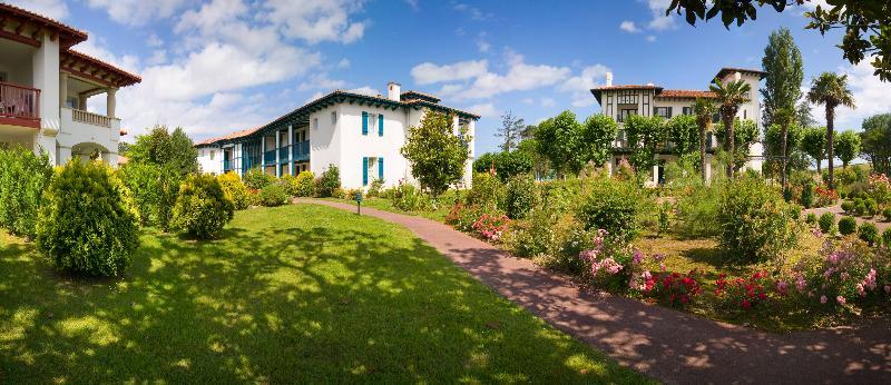 Residence Pierre & Vacances Le Domaine De Bordaberry Urrugne Exterior foto